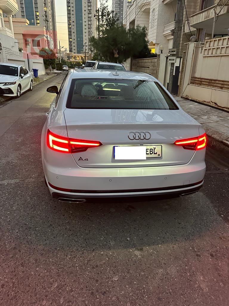 اودي A4
